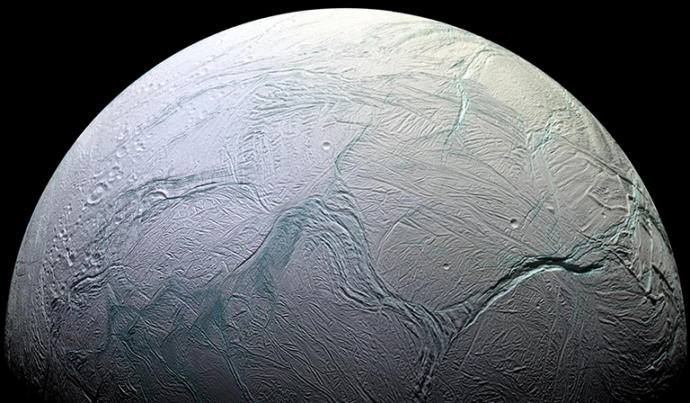 Gelecekte Evimizin Olması Muhtemel İki Uydu: Europa ve Enceladus