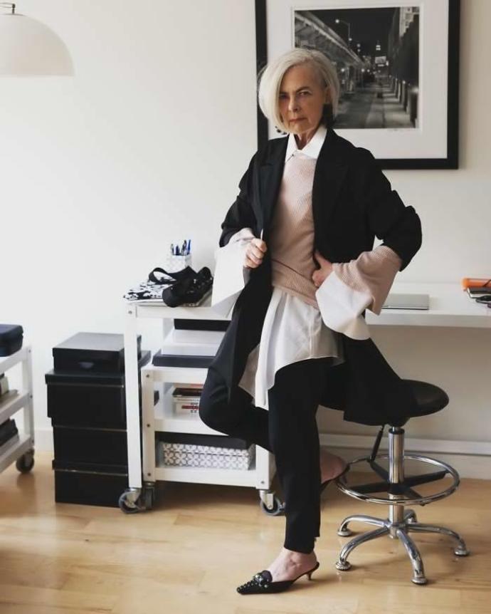 63 Yaşında Moda İkonu Olan Kadın Tarzıyla Hayran Bırakıyor!