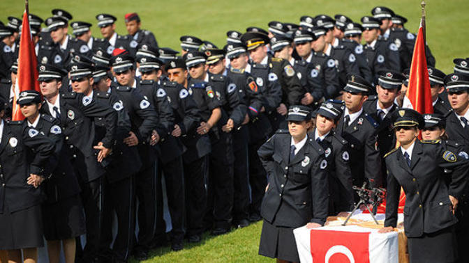 Genç Yaşta Polis Olmak İsteyenlere Güzel Bir Fırsat: PMYO