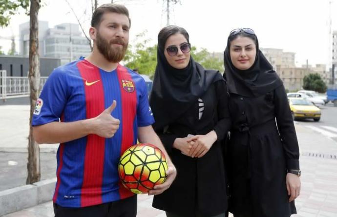Messi'ye Benziyorsun Dediler, Bana Müebbet Verdiler