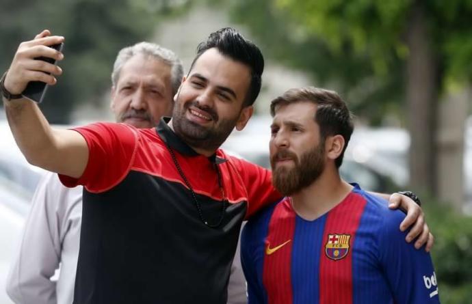Messi'ye Benziyorsun Dediler, Bana Müebbet Verdiler