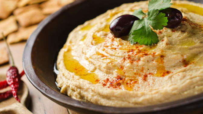Lezzetiyle Davet Sofralarının Vazgeçilmezi Humus