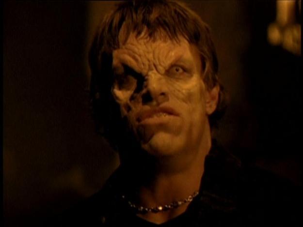 Bütün Vampirli, Büyücülü, Kurtlu Fantastik Dizilerin Atası: Buffy the Vampire Slayer