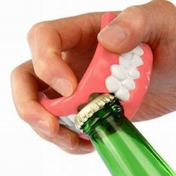 Dişlerinize Kalıcı Zararlar Verebilecek 3 Kötü Alışkanlık
