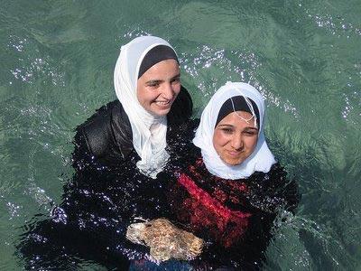 Kadınların Yazın Yaptığı Güzellik ve Stil Hataları!