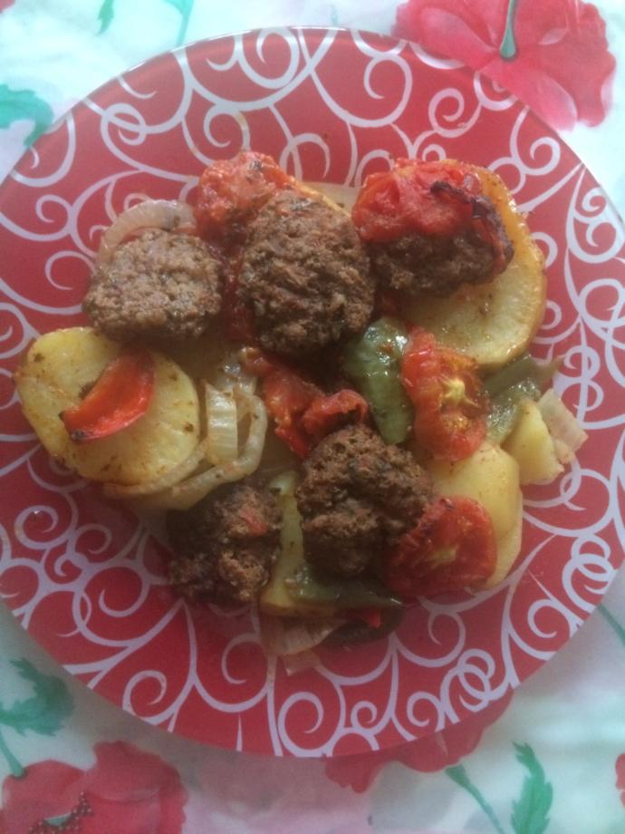 Fırında Patatesli Köfte