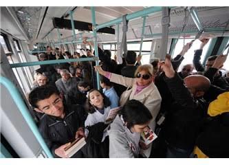 Minyon Kadınların Yaşamda Karşılaştığı Zorluklar