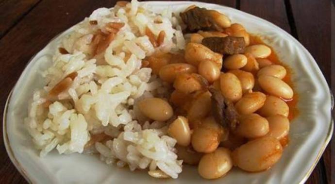 Ramazan Ayının Vazgeçilmezi: Çek Ustam Oradan Bir Etli Kuru Fasulye