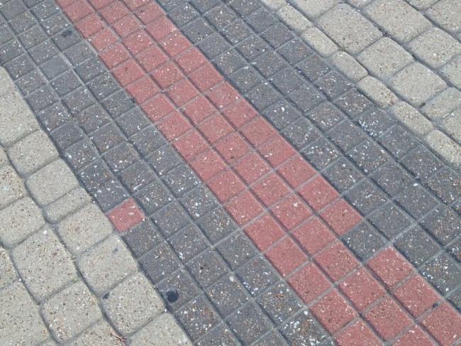 Her Biri Dram Dolu, Birbirinden Şanssız 10 Kare
