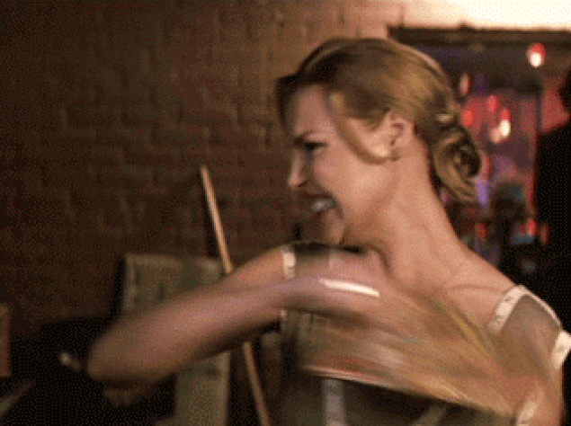 KizlarSoruyor'da Aşk Acısı Çekenlerin Acılarının Perde Arkası!