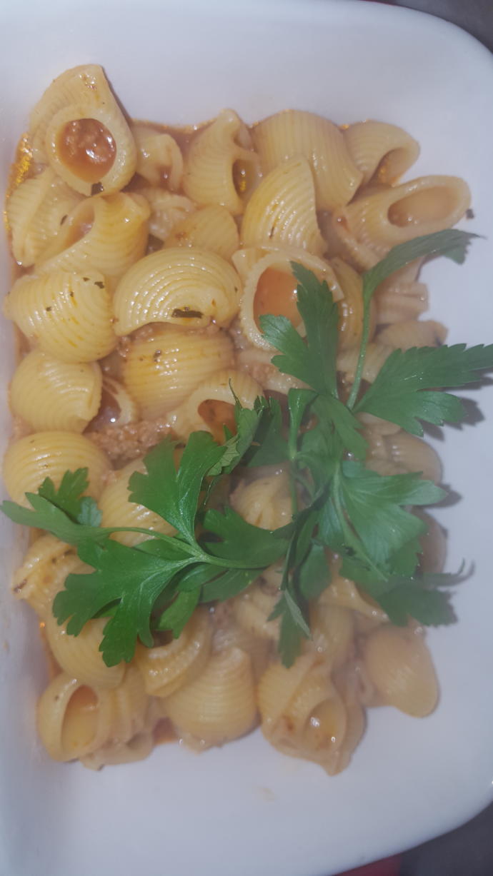 Herkesin Yapabileceği Kıyma Soslu Makarna