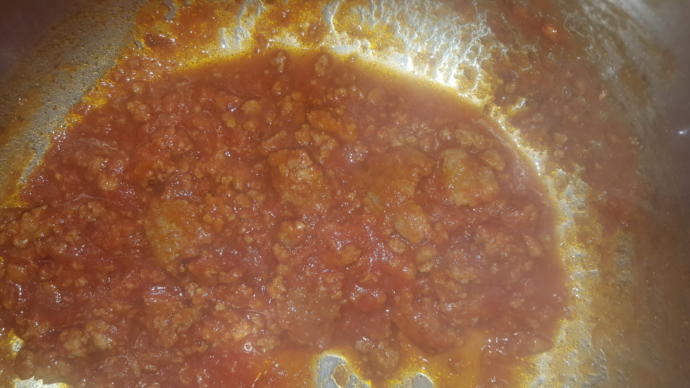 Herkesin Yapabileceği Kıyma Soslu Makarna