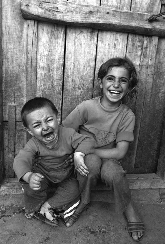 Sevginin Yanında Nefret de Vardır, Kazancın Yanında Kayıp da!