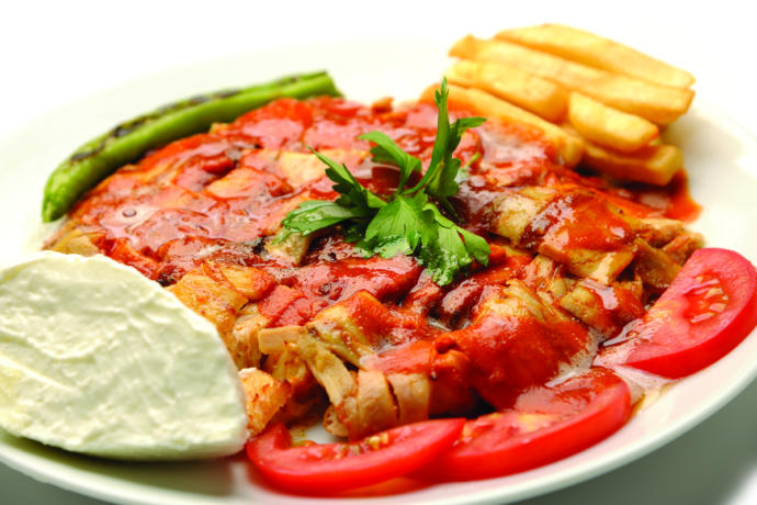 Kalan Pideleri Değerlendirmenin En Güzel Yolu: Tavuk İskender