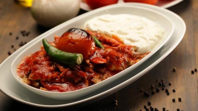 Kalan Pideleri Değerlendirmenin En Güzel Yolu: Tavuk İskender