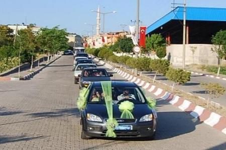 Enteresan Düğün Adetlerine Merhaba Diyelim Mi?