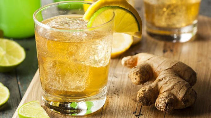 Serinletirken Mideyi de Rahatlatan Zencefilli Limonata Tarifi