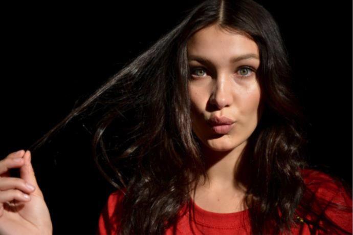 Bella Hadid'ten Bütün Bakışları Üzerinize Çekmenizi Sağlayacak Yaz Kombinleri!
