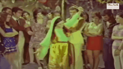 Sevdiğiniz Kadınla İlişkinizde Kaşıkların Önemi!