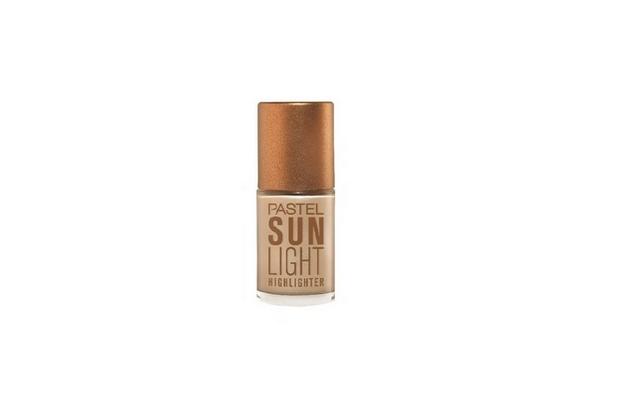 Yaz Partilerinde Sizi Yıldız Gibi Parlatacak Highlighter Önerileri!