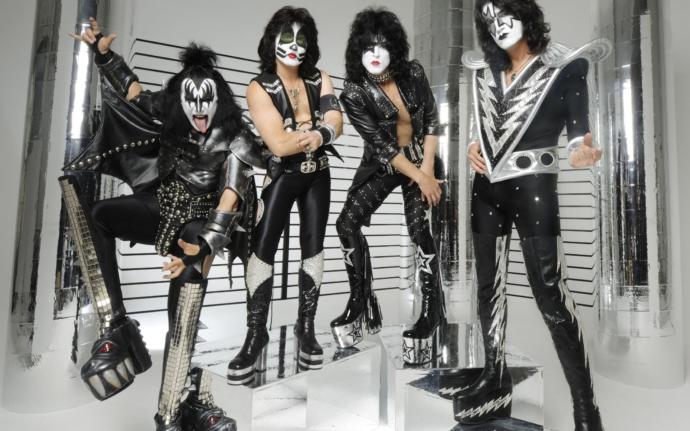 Rock Müzik Dünyasını Kasıp Kavuran En İyi 15 Grup ve Müzisyenle Tanışın
