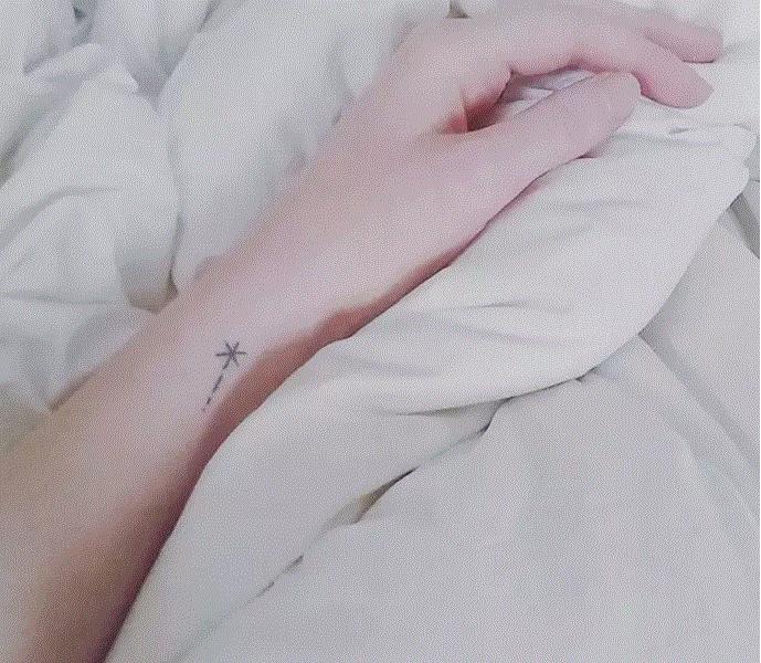'Keşke Bende de Olsa' Diyeceğiniz Minimal Dövmeler