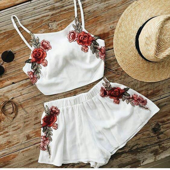 Moda Gider Stil Kalır! Tatilde Tarzınızı Konuşturacak 7 Stil Önerisi!