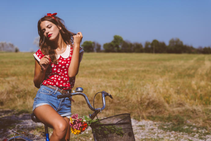 Moda Gider Stil Kalır! Tatilde Tarzınızı Konuşturacak 7 Stil Önerisi!