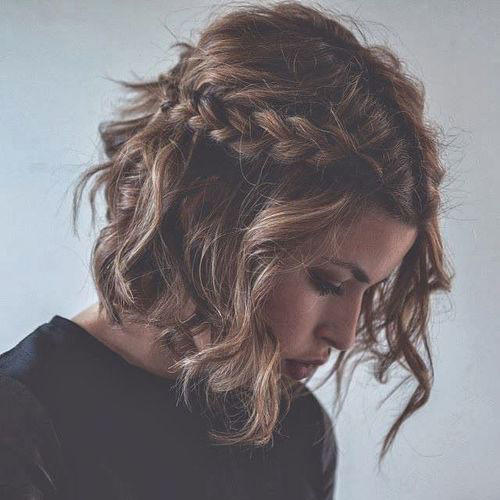 Yaza En Çok Yakışan 7 Saç Modeli