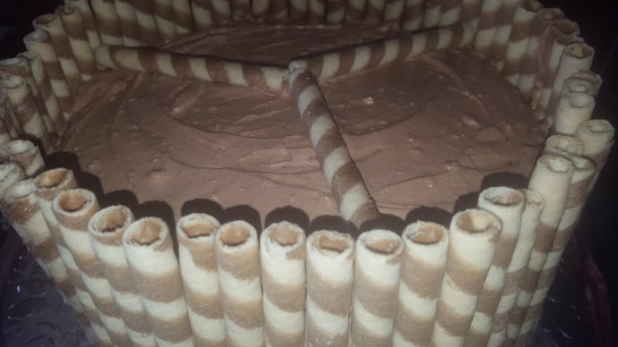 Rulokat Süslü Doğum Günü Pastası!