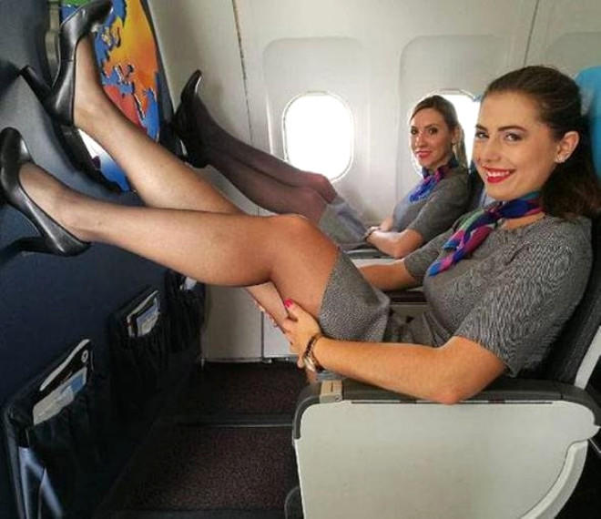 Instagram'ın Hem Seksi Hem Çılgın Hostesleri İle Tanışın!