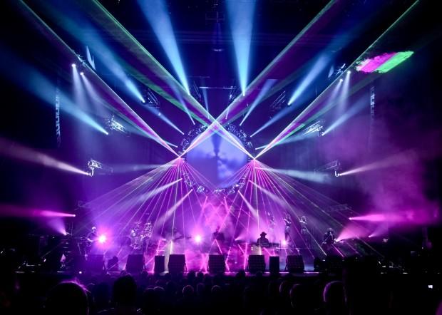Dünyanın En Efsane Albümlerinden Dark Side of the Moon ve Pink Floyd
