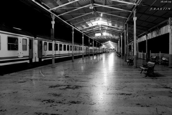 Tren Yolculuğu Yapacak Olanların Göze Alması Gereken 4 Durum