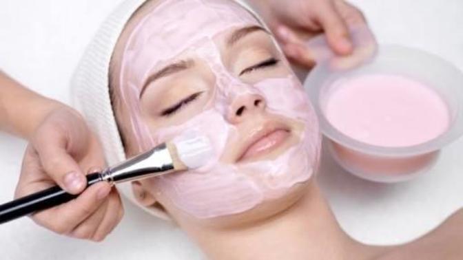 Bebek Gibi Cilt İçin Doğal Sivilce Maskeleri ve Tarifleri