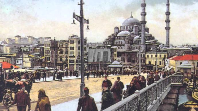 "Bu Şehir Eski İstanbul mudur?" Sorusunu Sordurtacak Birkaç Fotoğraf Karesi