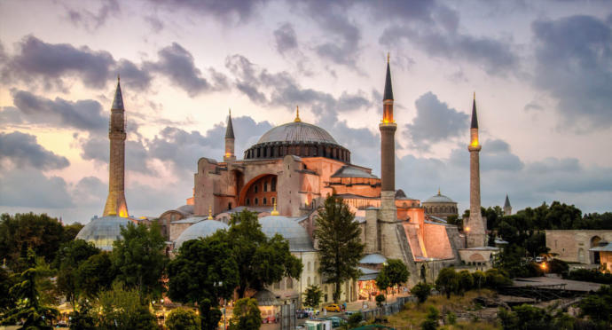 "Bu Şehir Eski İstanbul mudur?" Sorusunu Sordurtacak Birkaç Fotoğraf Karesi