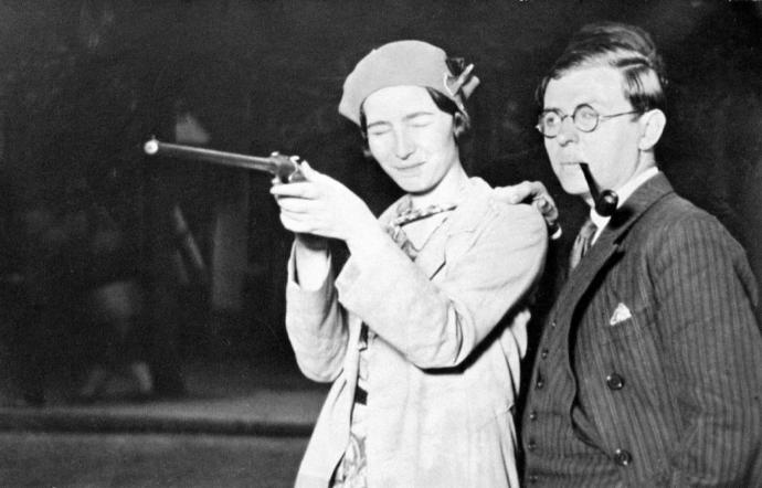 Özgür Bir Aşk: Sartre ve Beauvoir