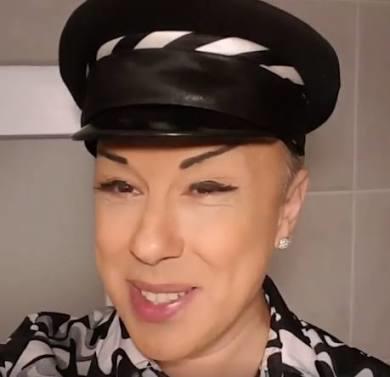 Feminen Tarzlarıyla Öne Çıkan 6 Ünlü İsim
