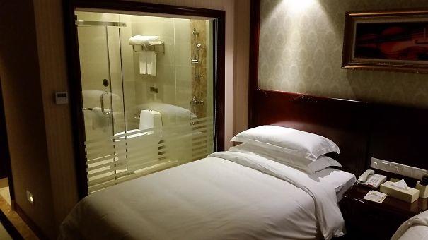 Tatile Beş Dakika Kala Otel Ayarlamanın Beraberinde Getireceği Olaylar