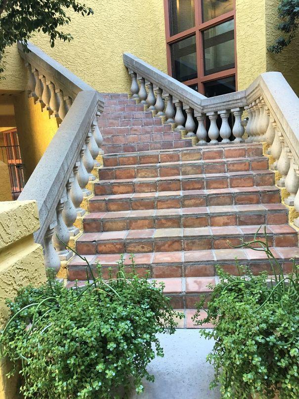 Tatile Beş Dakika Kala Otel Ayarlamanın Beraberinde Getireceği Olaylar