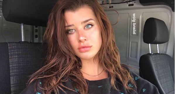 Seksiliğin Beden Bulmuş Hali: Farklı Göz Rengiyle Instagram'ı Sallıyor!