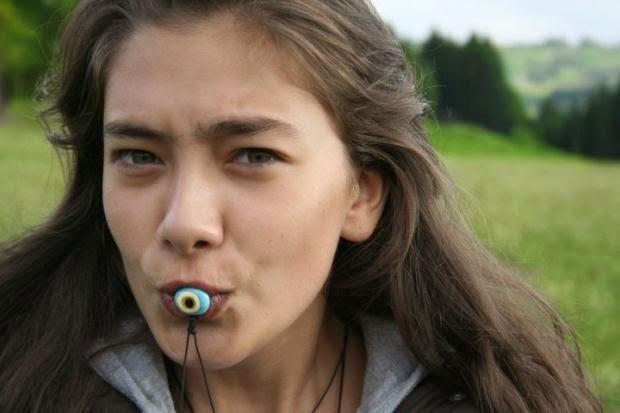 Makyajsız Halinin Makyajlı Halinden Daha Güzel Olduğunu Kanıtlayan Ünlüler
