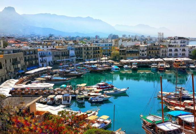 Tatil veya Eğitim İçin Kıbrıs'ı Düşünenlere Özel Genel Hatlarıyla Kıbrıs!