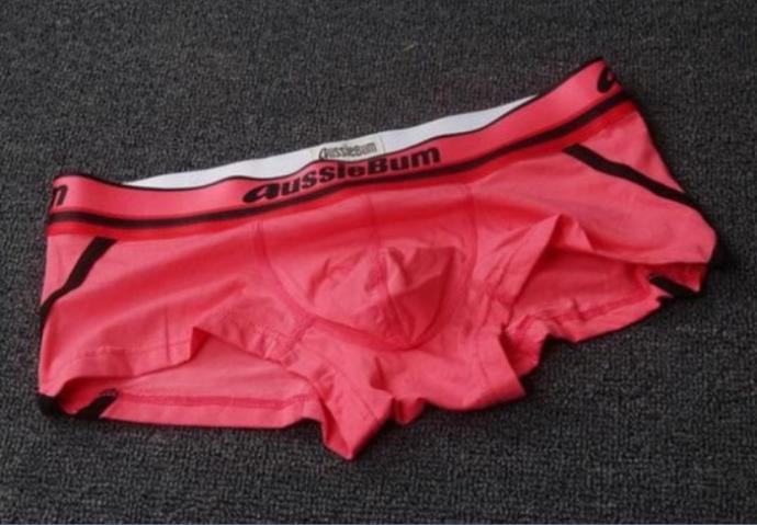 Artık Erkekler de Süslü: İşte En Yeni Erkek Boxer Modelleri!