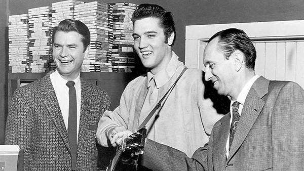 Elvis Presley’nin İlk Kayıt Denemesi Annesine Yazdığı “That’s All Right (Mama)” Parçası!