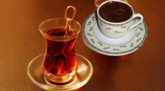Kendi Üzerimde Denediğim 4 Güzellik Ürünü ve Gür Kaşlar İçin Bonus!