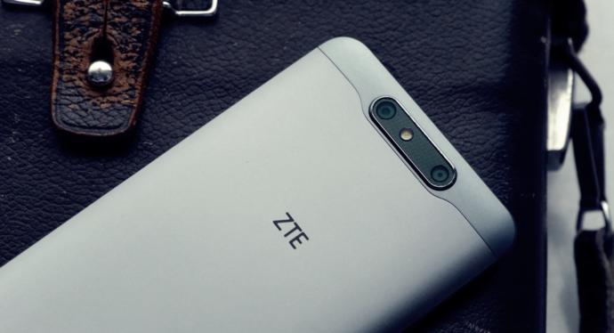 Teknolojiye Ayak Uyduran Yeni Nesil Bir Telefon Turkcell T80!