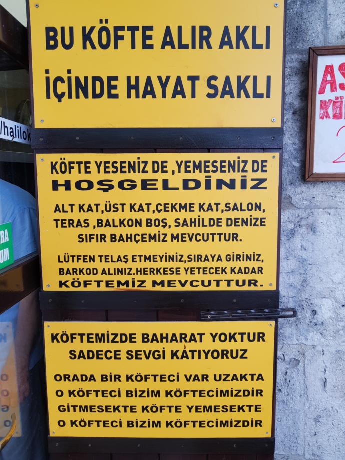 Rumeli Hisarından Bir Yusuf Abi Geçti: Ekmek Arası Kısa Bir Mola!