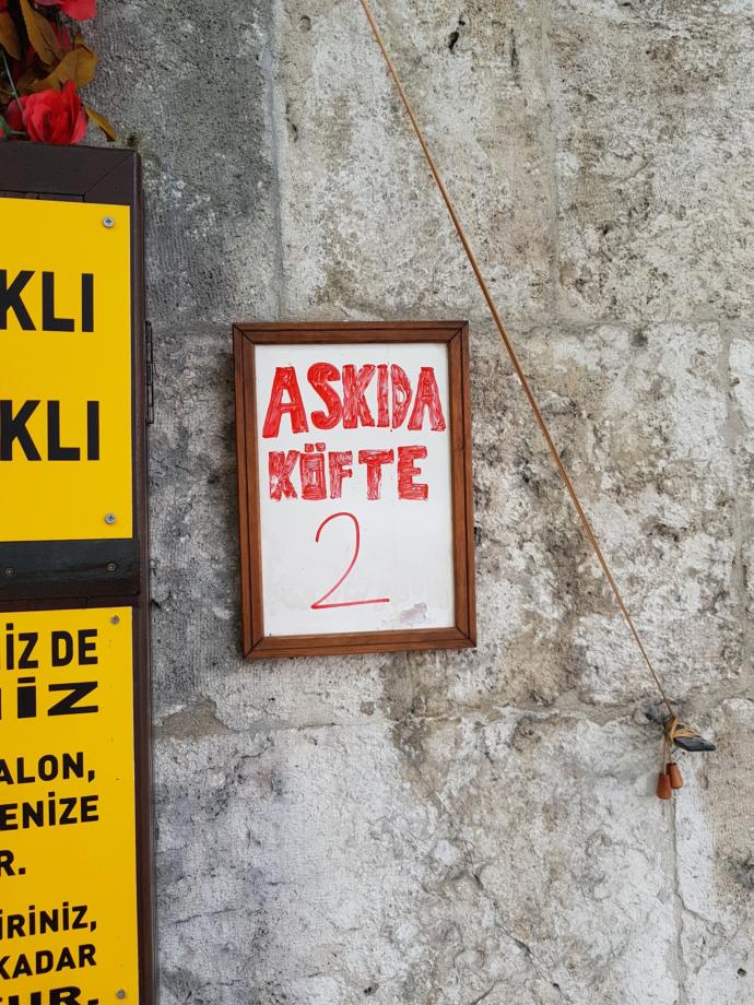 Rumeli Hisarından Bir Yusuf Abi Geçti: Ekmek Arası Kısa Bir Mola!