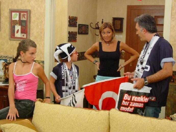 Ailecek İzleyebileceğiniz En İyi 5 Aile Dizisi!